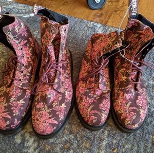 Dr Martens jouy floral cherry red boots  9 10 11